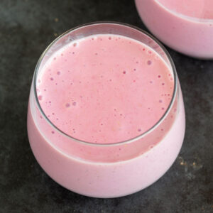 strawberry protein smoothie