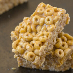peanut butter cheerio bars